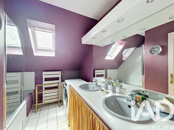 Maison à vendre 7 pièces 146 m² Magny-les-Hameaux