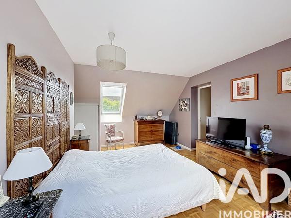 Maison à vendre 7 pièces 146 m² Magny-les-Hameaux