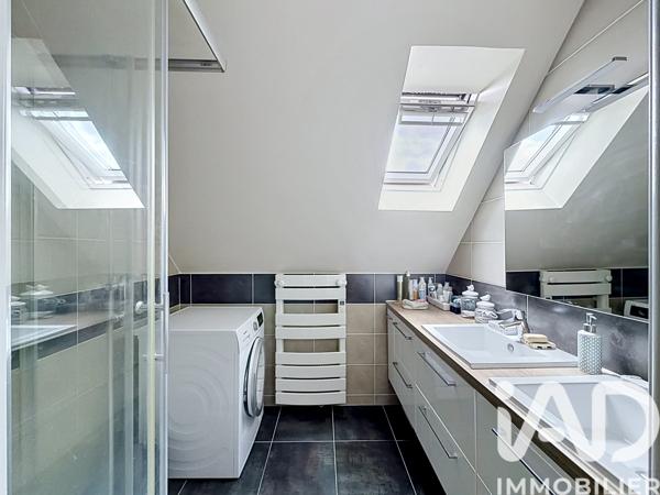 Maison à vendre 7 pièces 146 m² Magny-les-Hameaux