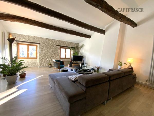 Domaine dans le Luberon - 2,6 ha - 1100 m2 - à vocation de tourisme de luxe et événementiel