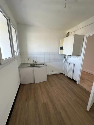 APPARTEMENT QUARTIER DE LA GARE AVEC ASCENSEUR