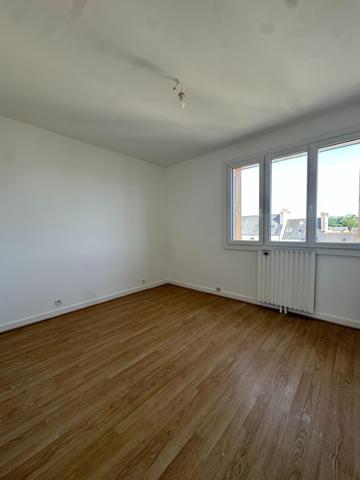 APPARTEMENT QUARTIER DE LA GARE AVEC ASCENSEUR
