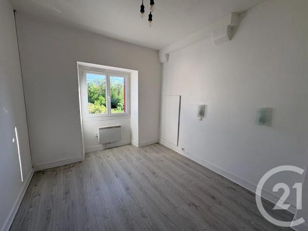 Immeuble à vendre  179,15 m 2   ARDENTES  - 36