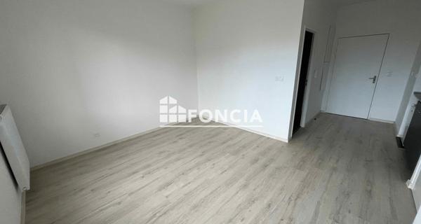 Location Studio 25.85 m² - Tours 37100
