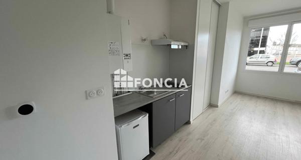 Location Studio 25.85 m² - Tours 37100