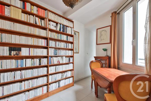 Appartement F1 à vendre  1 pièce - 32,89 m 2   MONTROUGE  - 92