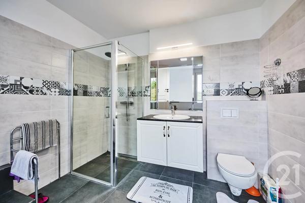 Maison à vendre  5 pièces - 188 m 2   LISIEUX  - 14