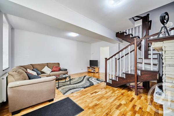 Maison à vendre  5 pièces - 188 m 2   LISIEUX  - 14