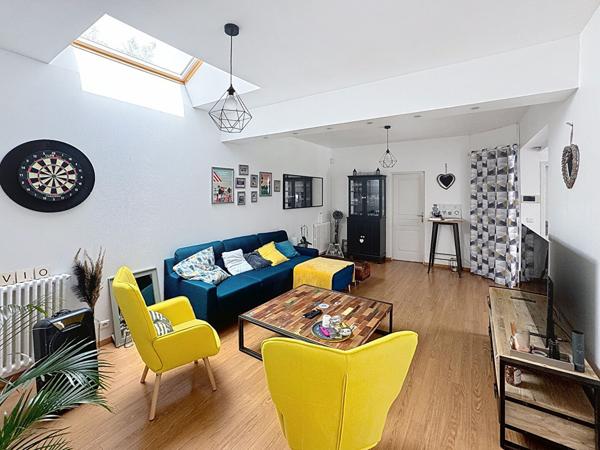 ST SEBASTIEN SUR LOIRE - Maison 4 chambres, de plain pied, jardin, garage et piscine - transports et commerces