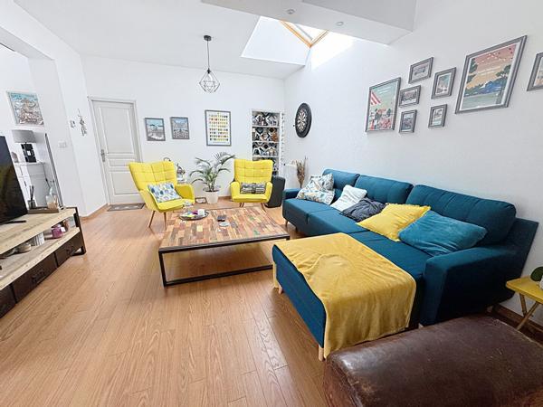 ST SEBASTIEN SUR LOIRE - Maison 4 chambres, de plain pied, jardin, garage et piscine - transports et commerces