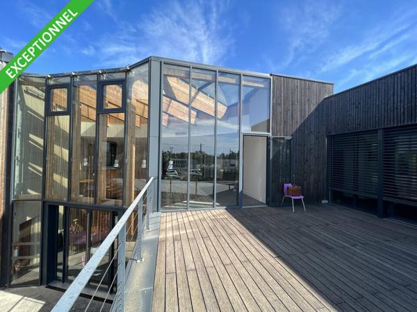 Bâtiment de Bureau à louer à Bourg-les-Valence, bâtiment d’architecte, parking privatif