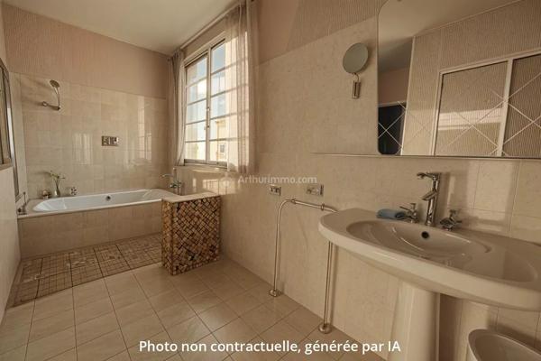 Vente                                                      Maison
                        
                     4 pièces                      125 m2                     à Albi