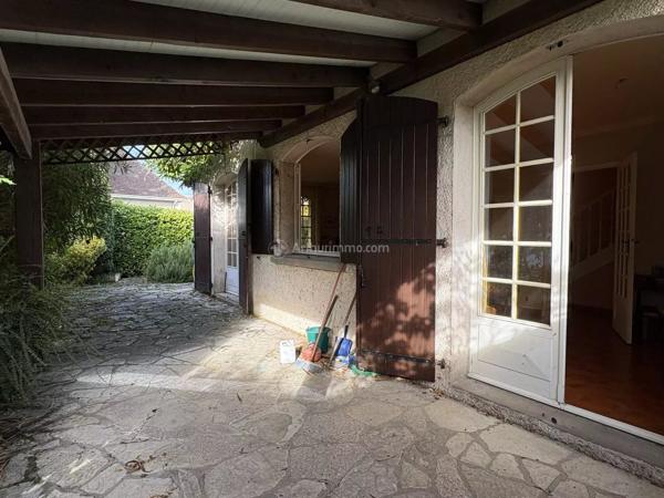 Vente                                                      Maison
                        
                     4 pièces                      125 m2                     à Albi