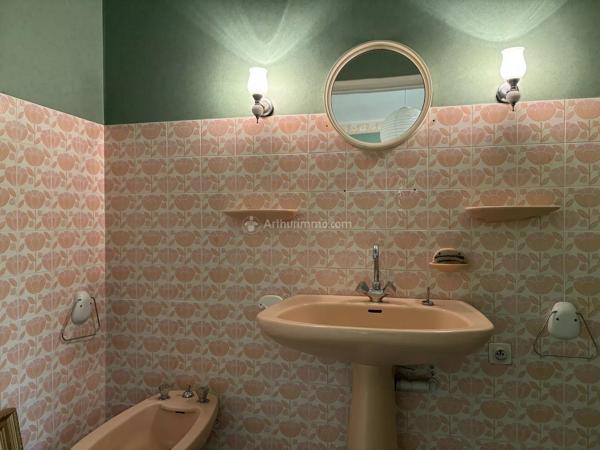 Vente                                                      Maison
                        
                     4 pièces                      125 m2                     à Albi