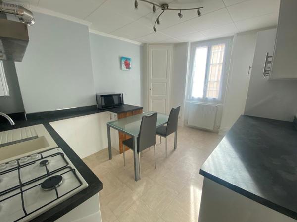 Appartement à louer à Cluny en Saône-et-Loire (71250), ref : l800225611