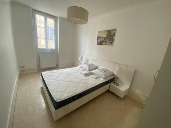 Appartement à louer à Cluny en Saône-et-Loire (71250), ref : l800225611