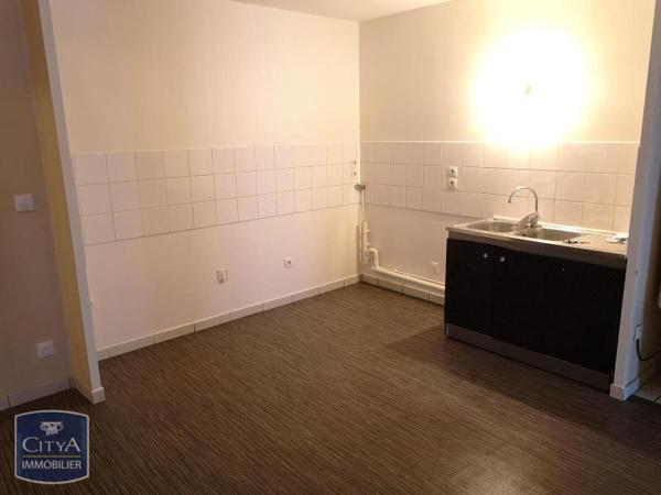 Appartement à louer 3 pièces 85.1m²