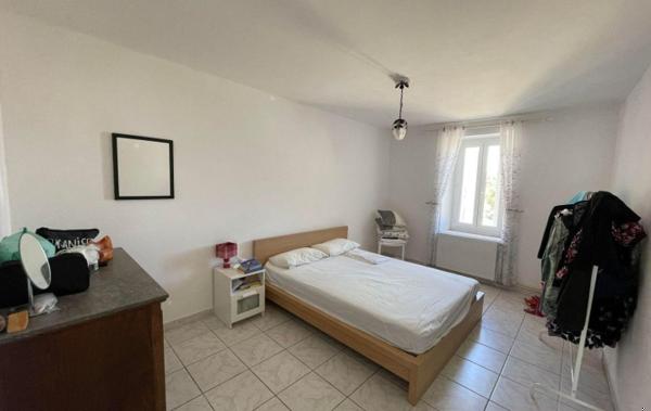 Vente Maison Avec cour - terrasse et appartement rénové(e) Homps   