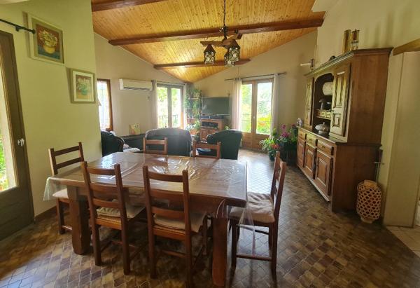 GENOLHAC, Charmante maison à 2 pas du centre du village