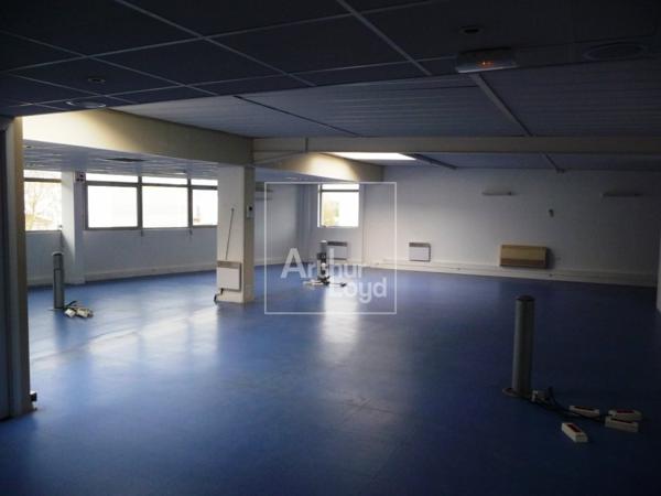 Immeuble professionnel à la location - Nord de Melun
