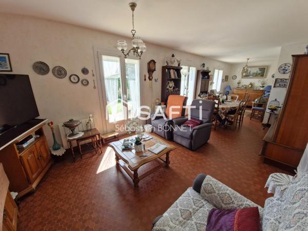Maison plain pied 2 chambres avec deux garages