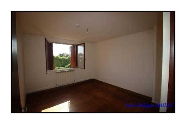 Maison à vendre 4 pièces NAY (64)