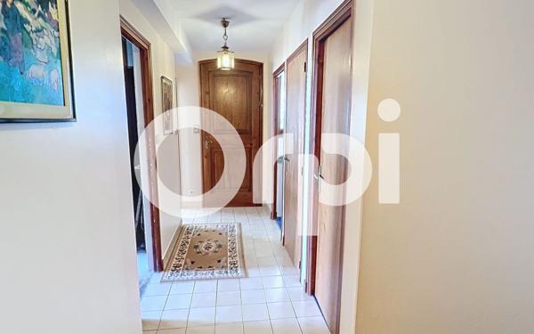 Maison à vendre    8 pièces •  Aubazines