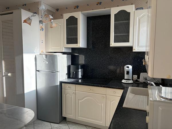 A louer - Appartement T2 meublé avec balcon et garage- Angers secteur Jardin des Plantes
