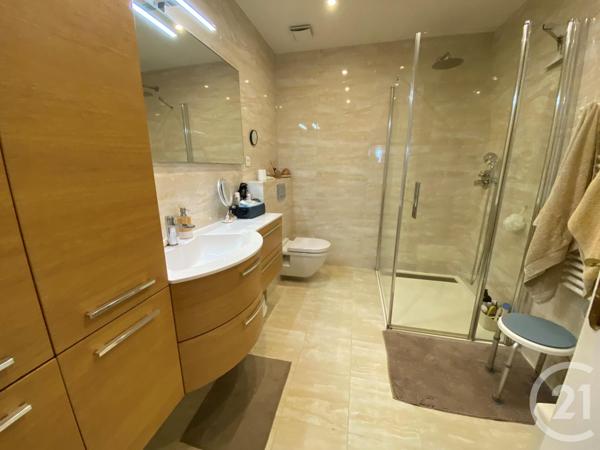 Maison à vendre  6 pièces - 130,83 m2 ROQUEBRUNE CAP MARTIN - 06