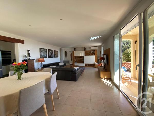 Maison à vendre  6 pièces - 130,83 m2 ROQUEBRUNE CAP MARTIN - 06