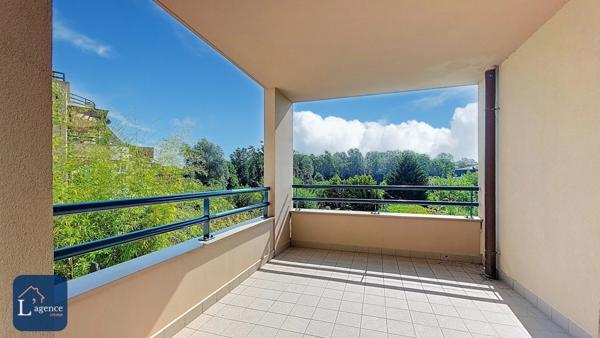 Appartement T3 104 m2 Garage Triple Cave Proche Centre