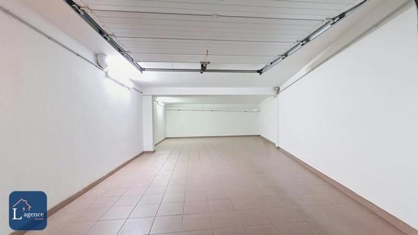 Appartement T3 104 m2 Garage Triple Cave Proche Centre