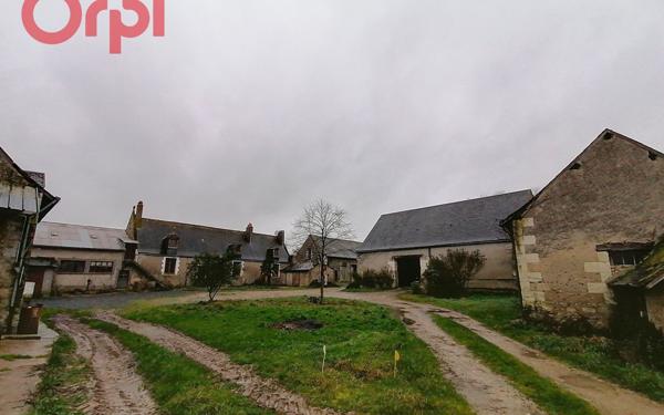 Maison à vendre    7 pièces •  Monnaie