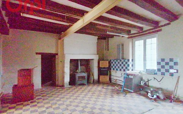 Maison à vendre    7 pièces •  Monnaie