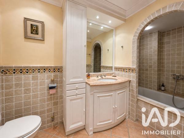 Maison à vendre 7 pièces 120,16 m² Grimaud