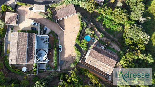 Appartement 3 pièces - 87 m² - Vue mer - Terrasse + Jardin