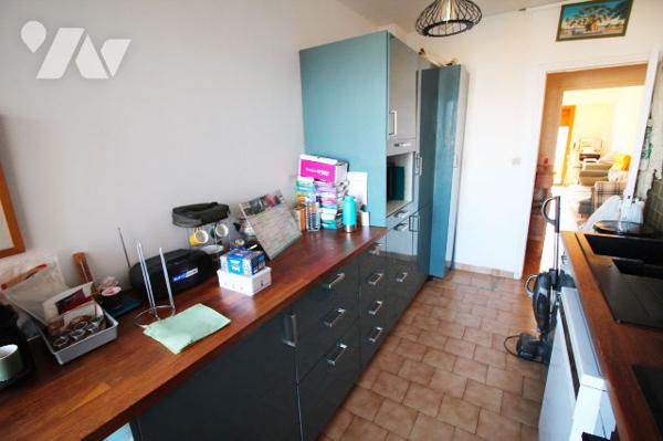 Appartement T3 de 67m2 (Carrez, VIAGER) AVEC VUE MER EXCEPTIONNELLE, quartier St-Victor (7e)