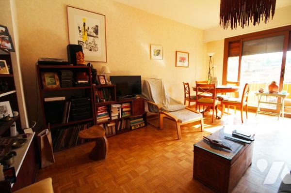 Appartement T3 de 67m2 (Carrez, VIAGER) AVEC VUE MER EXCEPTIONNELLE, quartier St-Victor (7e)
