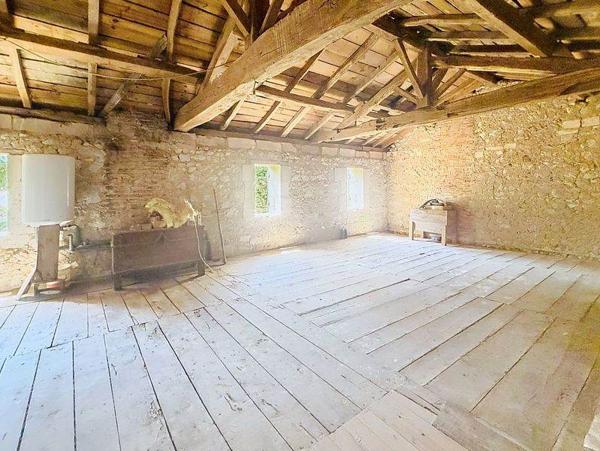 Maison à vendre 129 600 € Saint-Aigulin 3 p 89 m² DPE