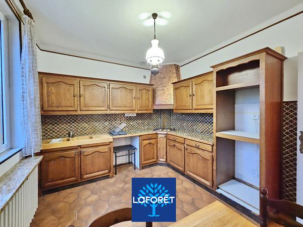 Achat maison près de VENISSIEUX - 5 pièce(s) - 121 m² - 350 000 €