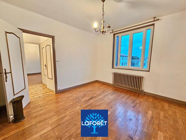 Achat maison près de VENISSIEUX - 5 pièce(s) - 121 m² - 350 000 €