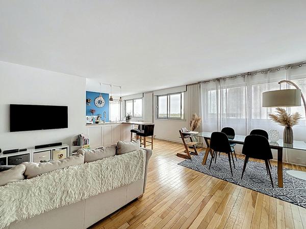 Appartement Suresnes 3 pièce(s) 93 m2