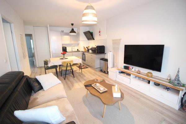 Limeil-Brévannes (94450) Proche mairie : Appartement F4 dernier étage avec balcon