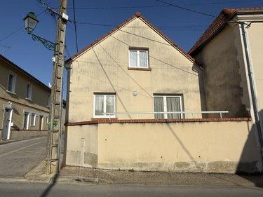 Maison à vendre à Sacy dans la Marne (51500), ref : 51066-2057