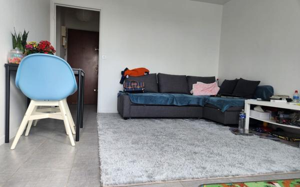 Appartement à vendre    1 pièce • 27,12 m2 Le Bourget