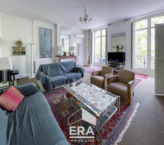 Appartement 114m²  place du Vigan