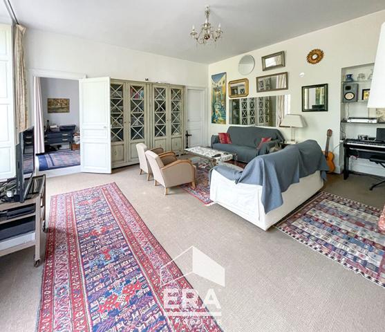 Appartement 114m²  place du Vigan