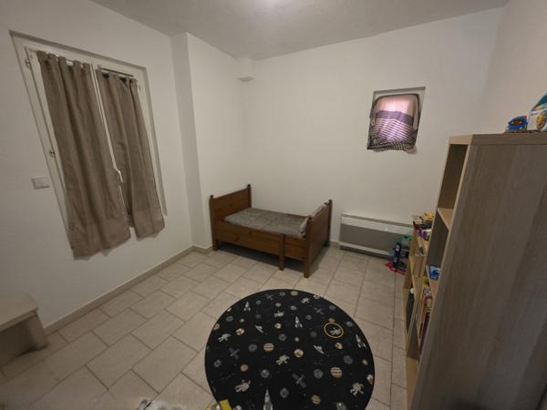 Immeuble
                                                                                                                                                
                                                                                                                                                
                                                                                                                                                
                                                    
                                                                                                                                                                                                                                                                                                                        230  m²                                                                                                                                                                                                         1 etage(s)