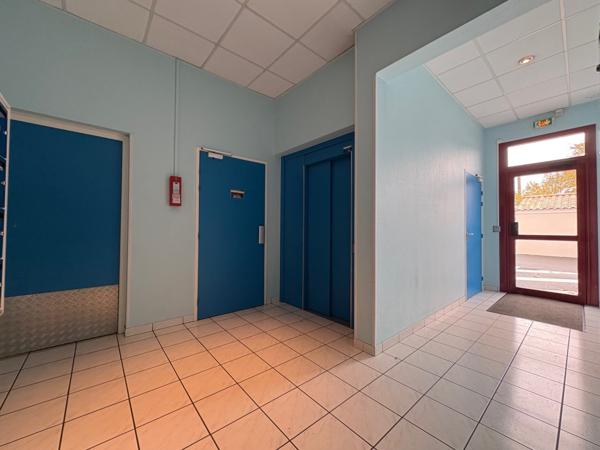 Appartement T2 vue sur le portbde plaisance
