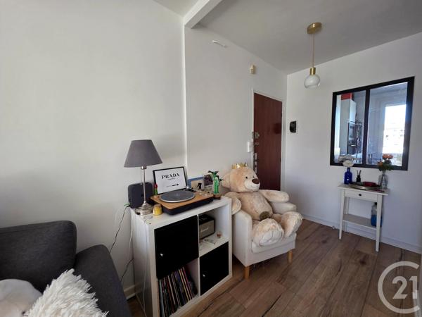 Appartement F3 à vendre  3 pièces - 57,12 m 2   BESANCON  - 25